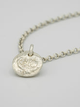 Charger l'image dans la galerie, Médaillon ILWA